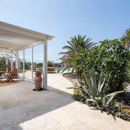 Luxury Villa Oia (Santorini)
